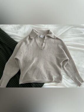 PINK ROSE COLLARED RIBBED TAUPE SWEATER | SIZE SMALL